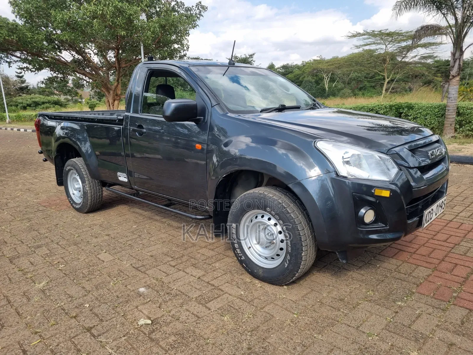 Isuzu D-MAX 2022 Gray