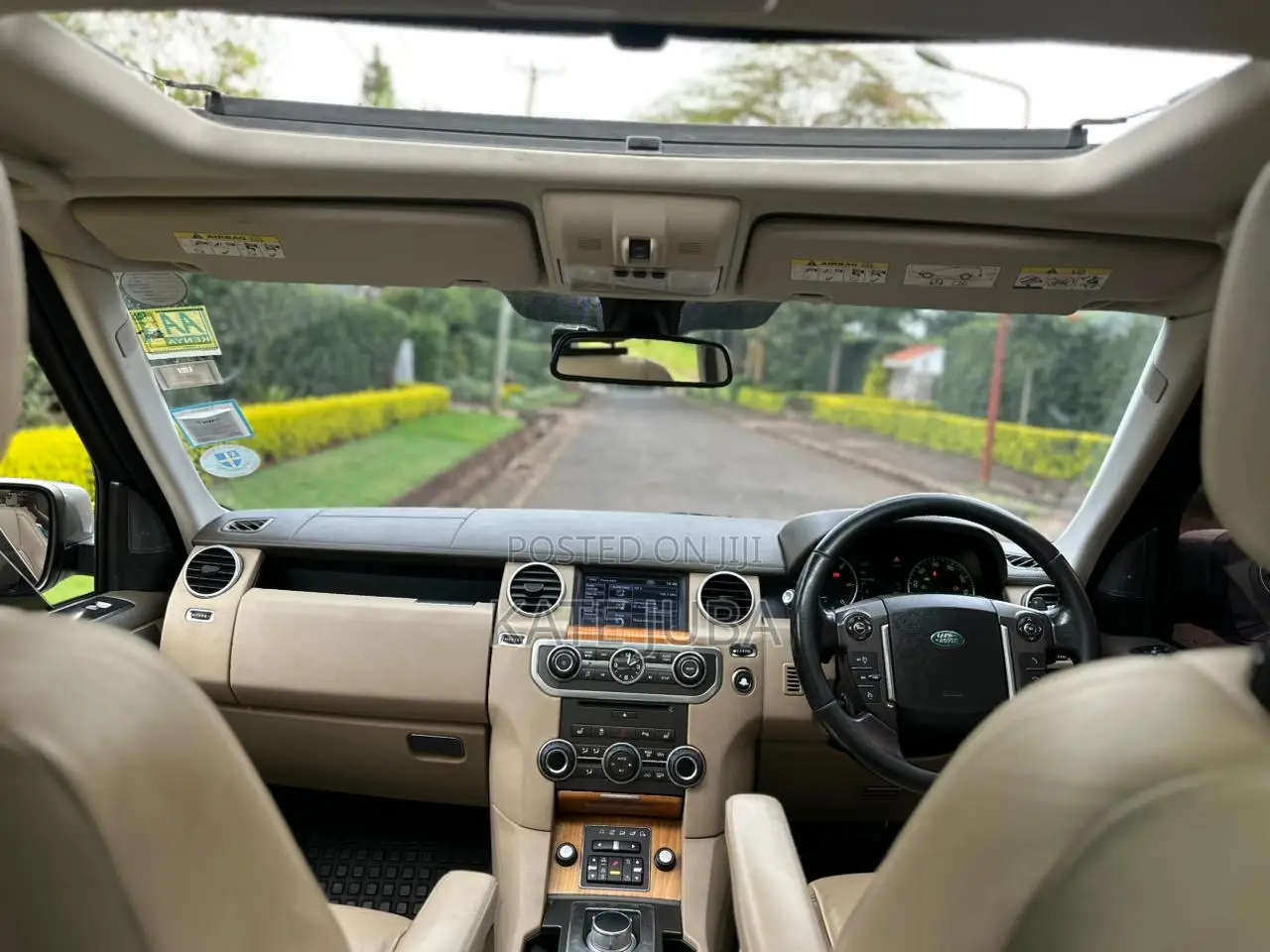 Land Rover Discovery 2013 Gray