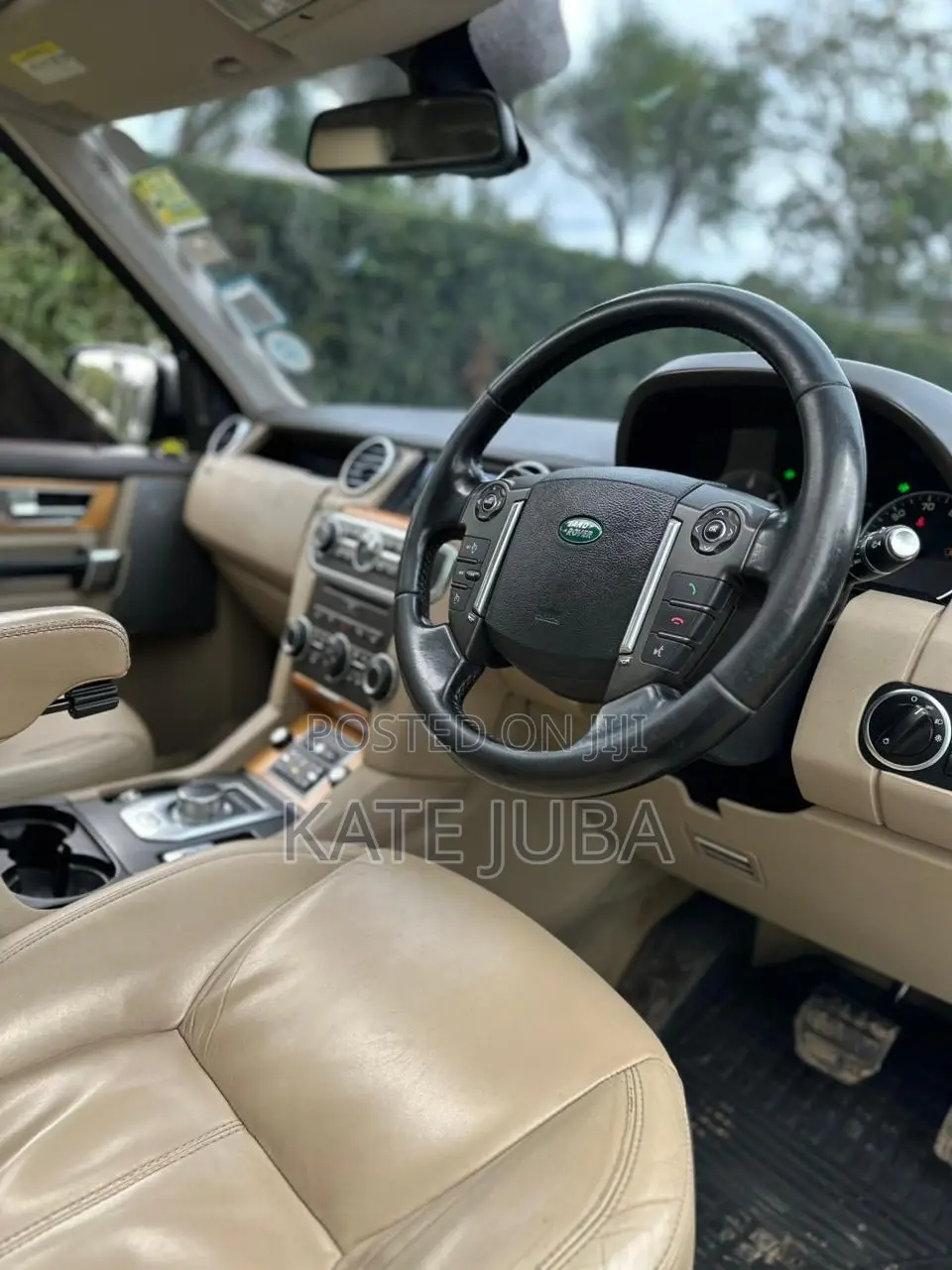 Land Rover Discovery 2013 Gray