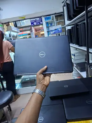 Laptop Dell 16GB AMD SSD 256GB