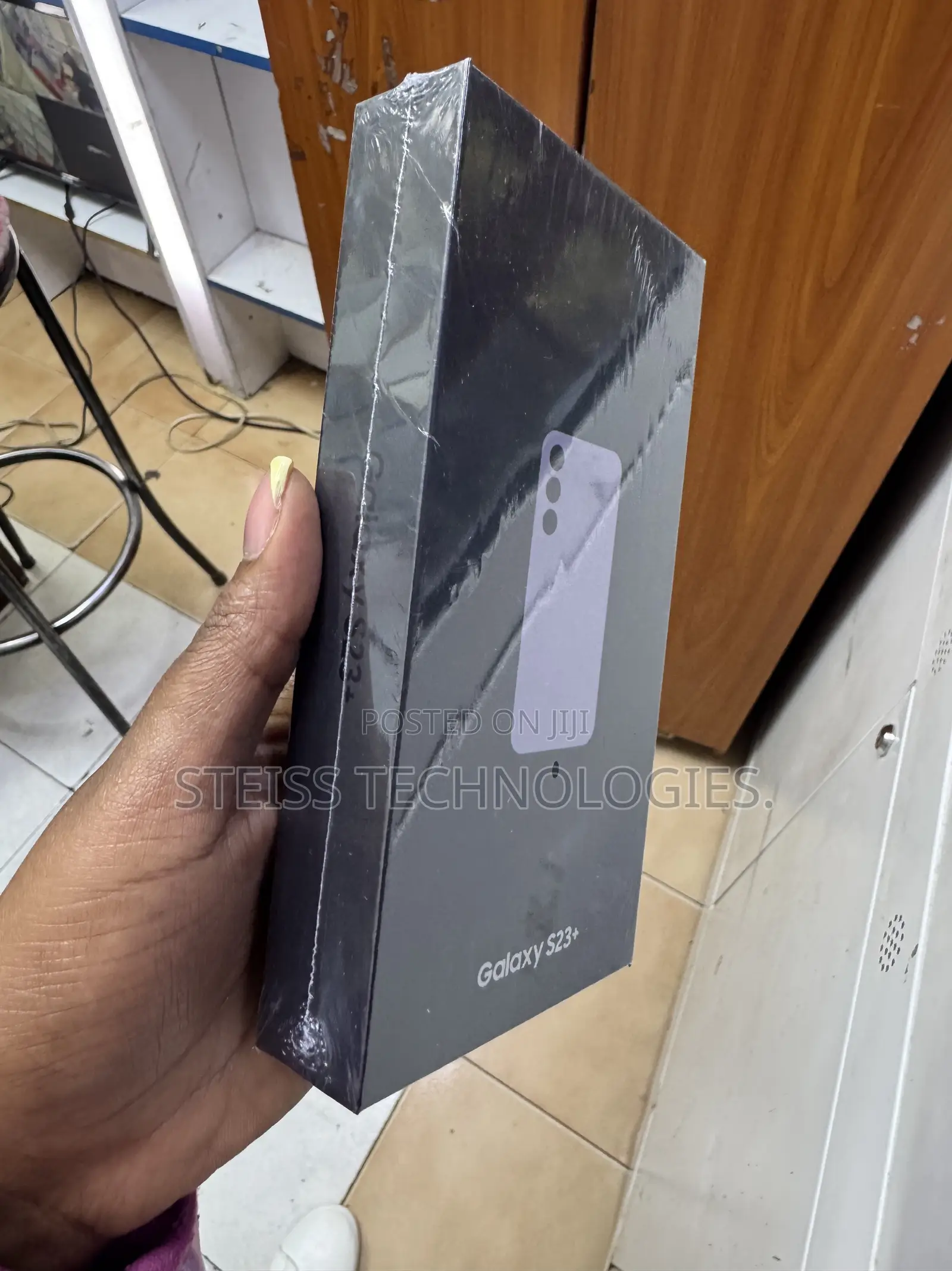 New Samsung Galaxy S23+ 256 GB Purple