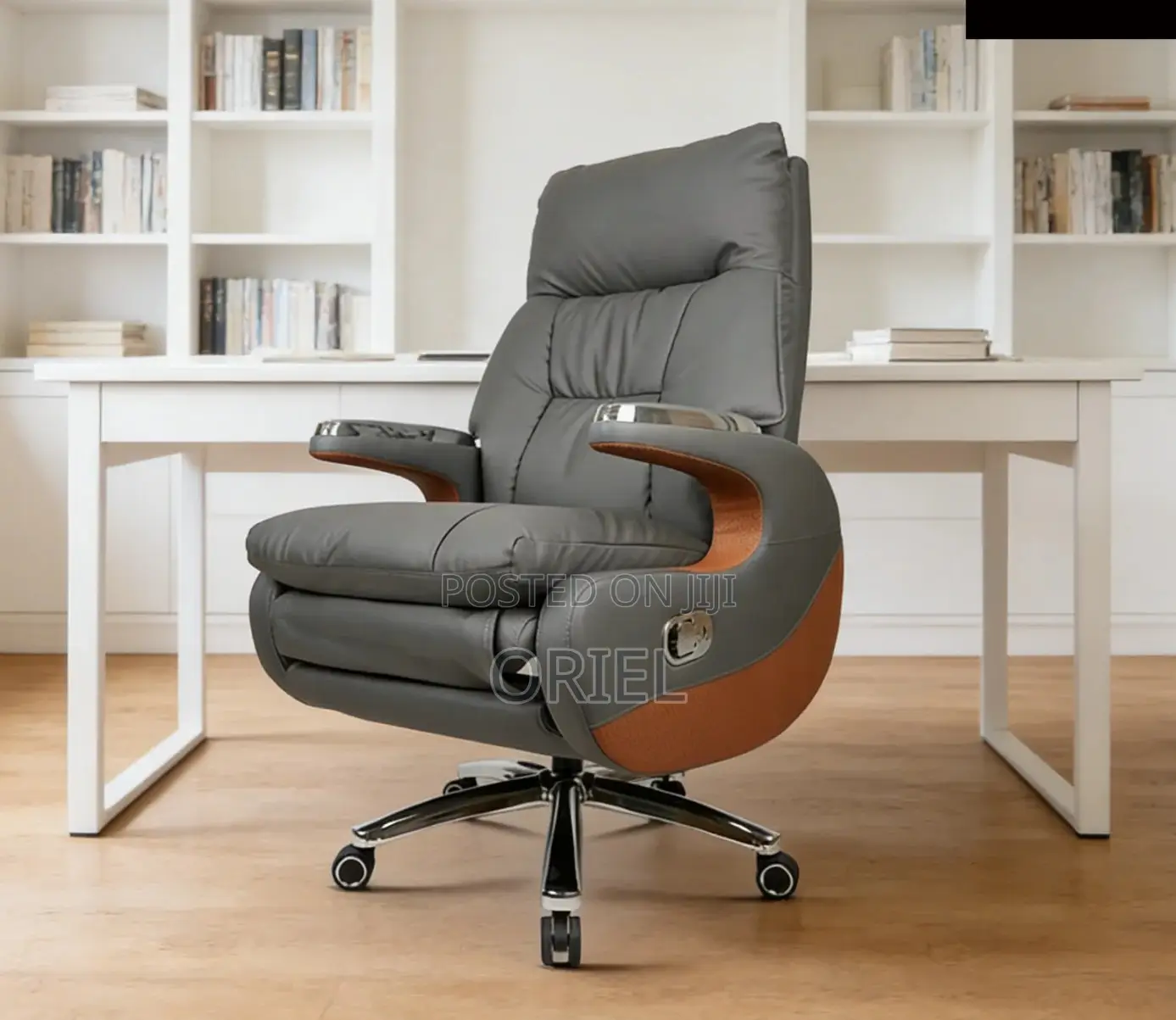 Office Chair : Executive C.E.O Leather Padded Office Chair