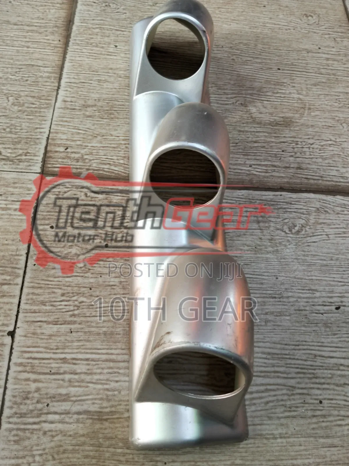 Gauge Holder