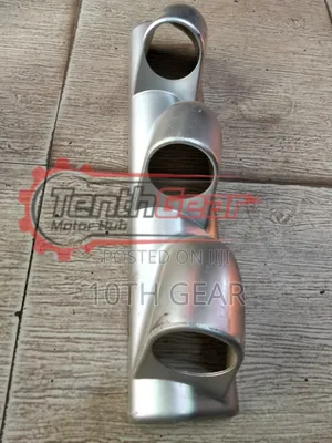 Gauge Holder