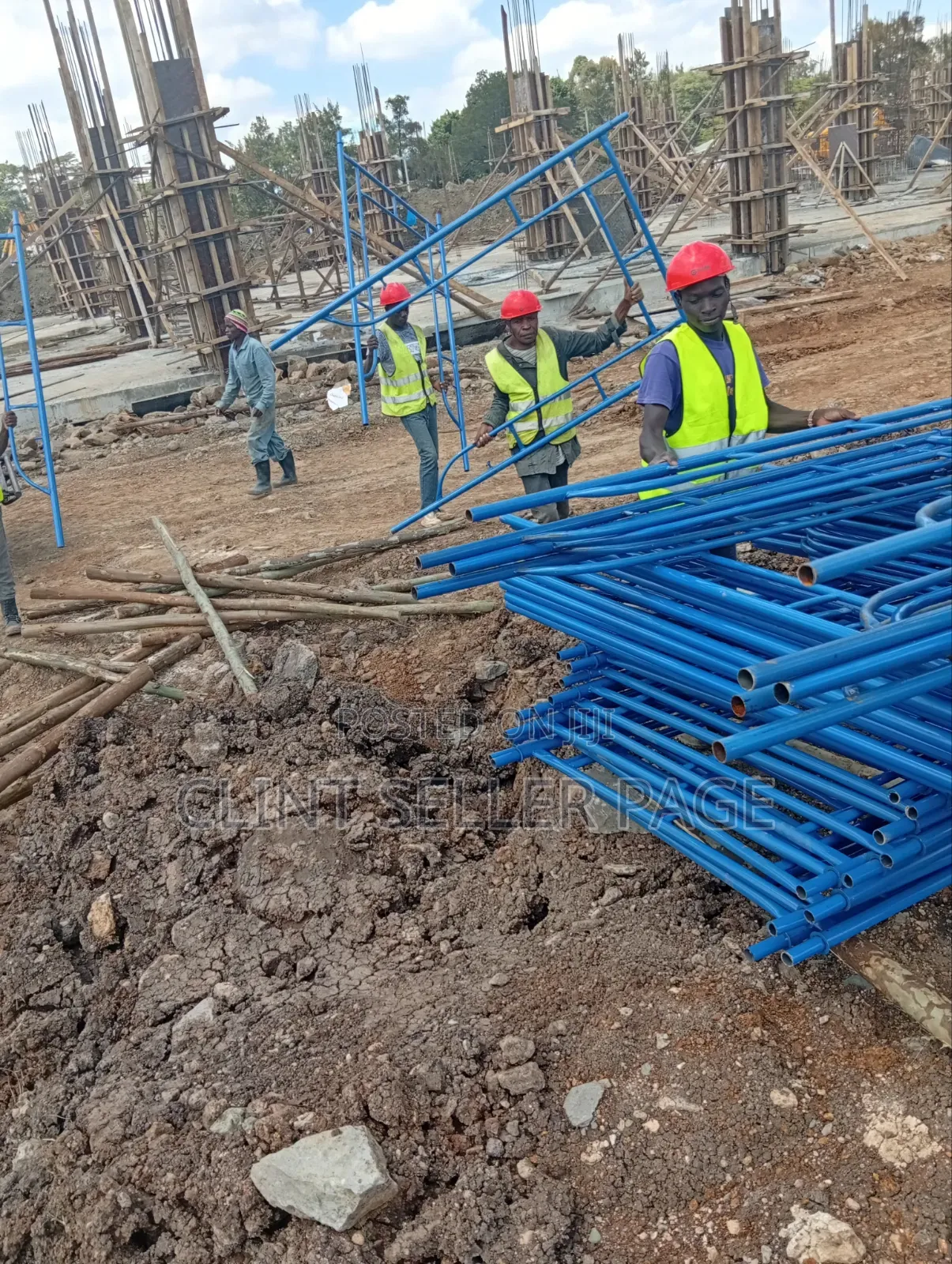 Durable Worksite Scaffold Ladders