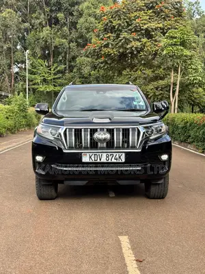 Toyota Land Cruiser Prado 2.8 2018 Black