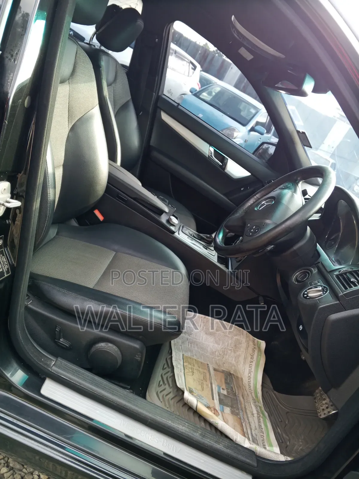 Mercedes-Benz C200 2009 Black