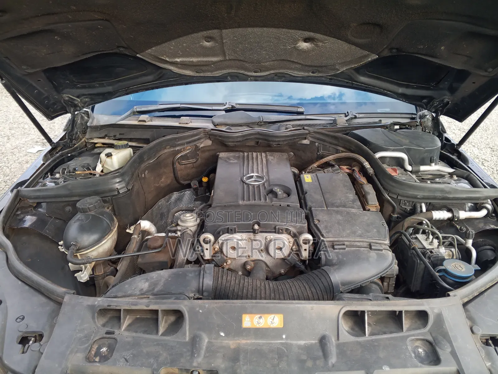 Mercedes-Benz C200 2009 Black
