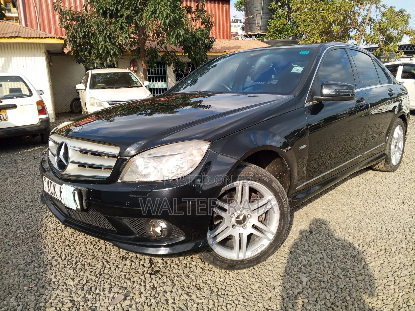 Mercedes-Benz C200 2009 Black