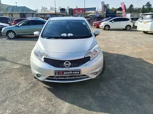 Nissan Note 2015 Silver