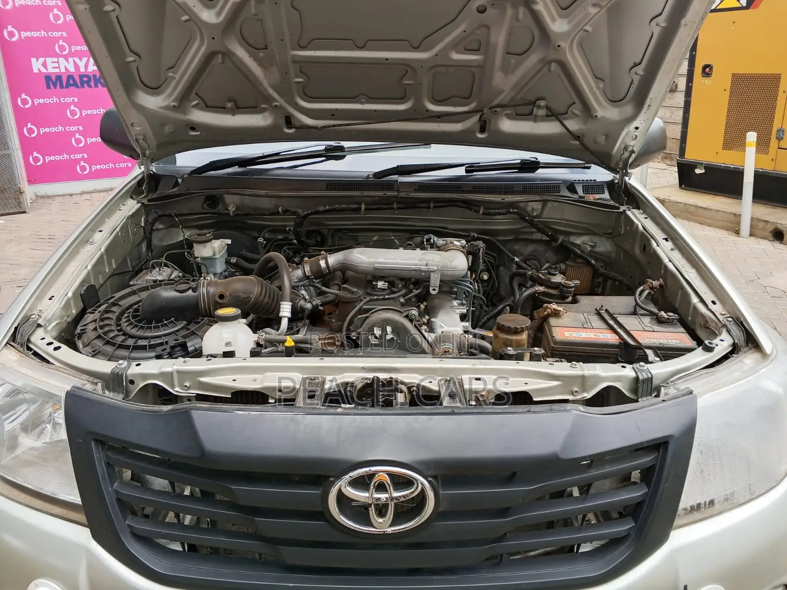 Toyota Hilux 2014 Silver