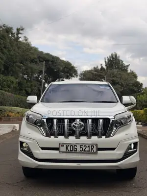 Toyota Land Cruiser Prado 2016 White