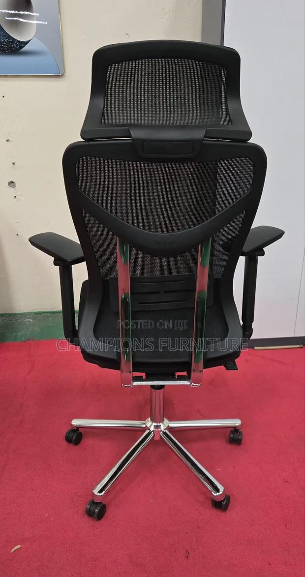 Executive High Back Chair - thumbnail 3