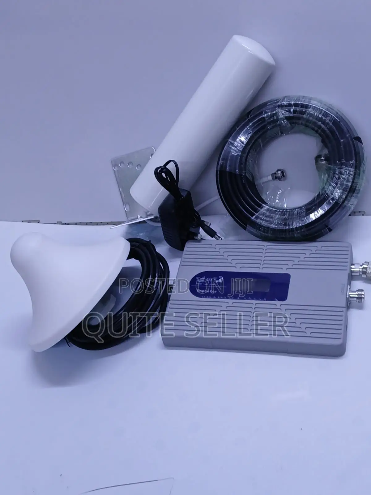 Stable and Reliable 5g Signal Coverage Booster for Large Homes