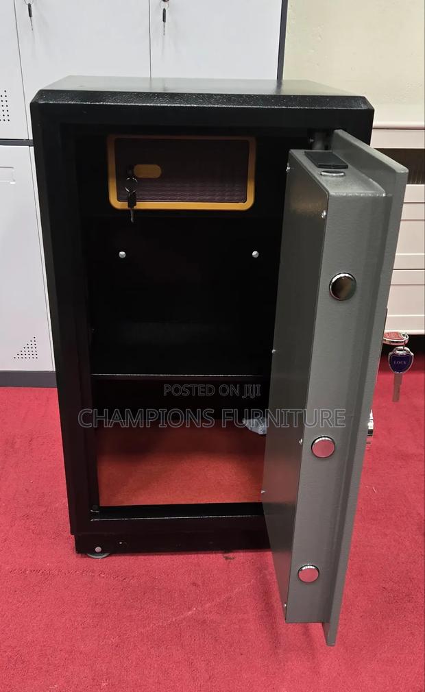 98kgs Fireproof Safe - thumbnail 3