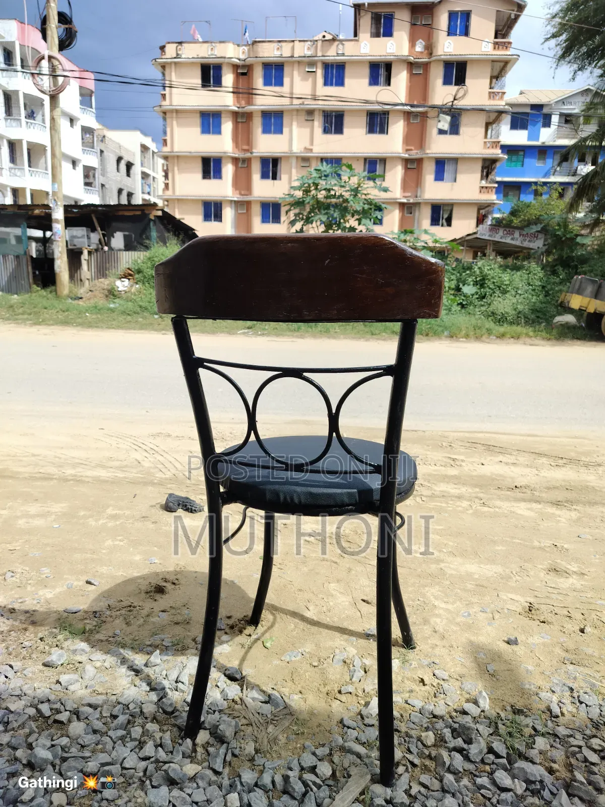 Round Restaurant Chairs