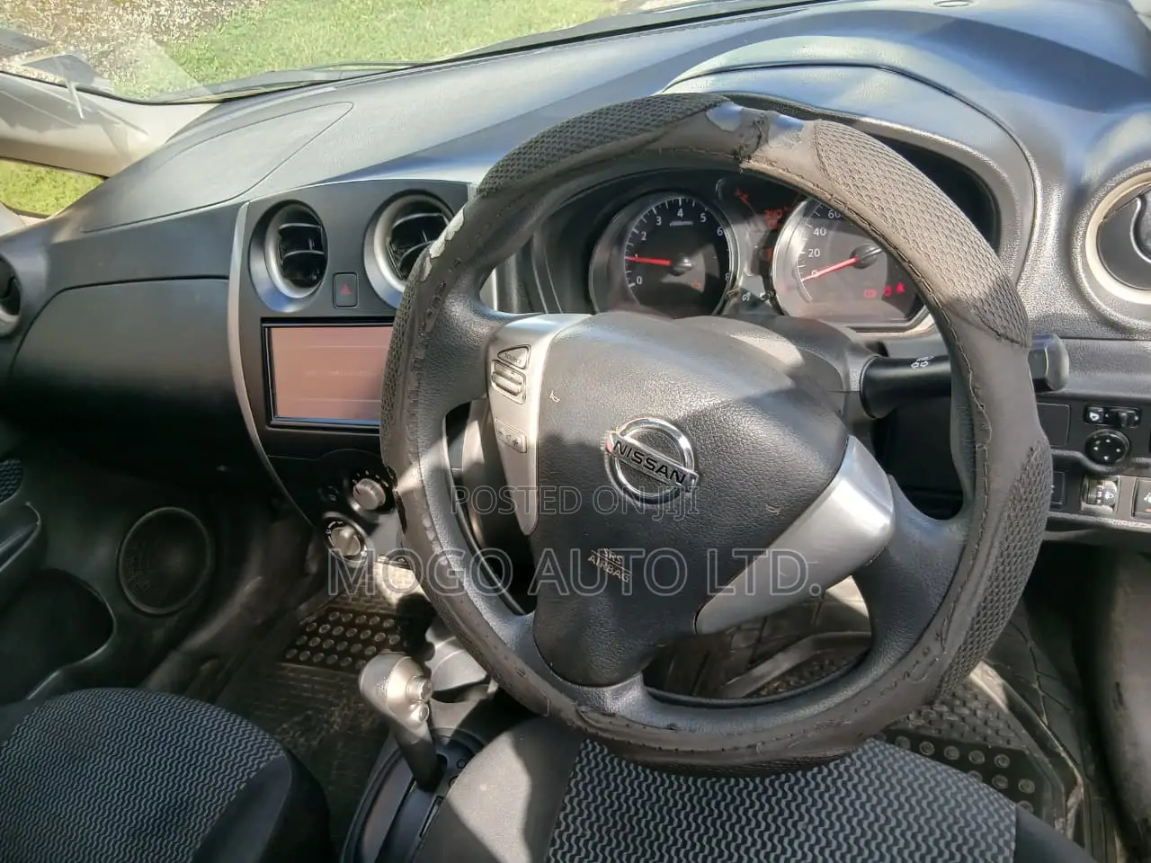 Nissan Note 2015 Silver