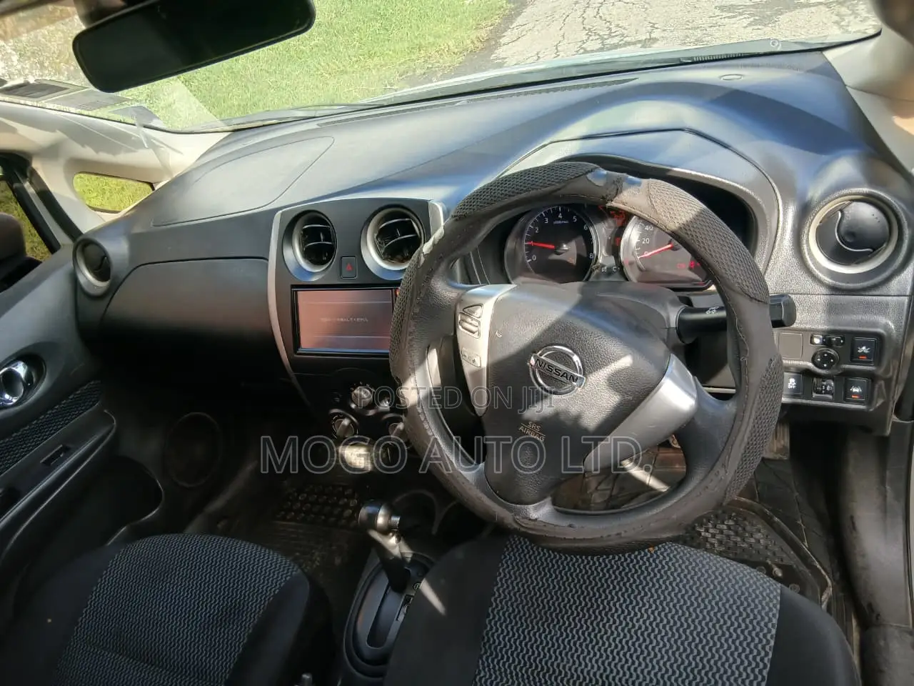 Nissan Note 2015 Silver