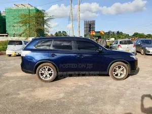 Mitsubishi Outlander 2015 Blue