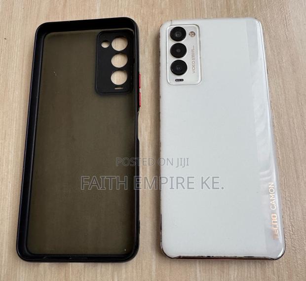 Tecno Camon 18 P 128 GB White - thumbnail 2