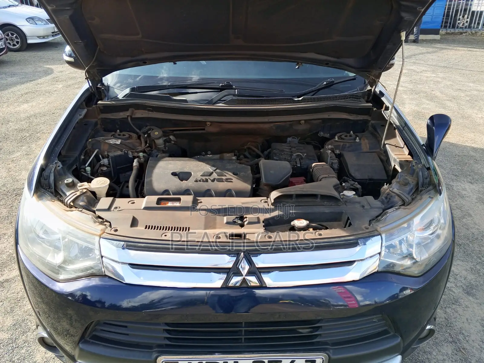 Mitsubishi Outlander 2015 Blue