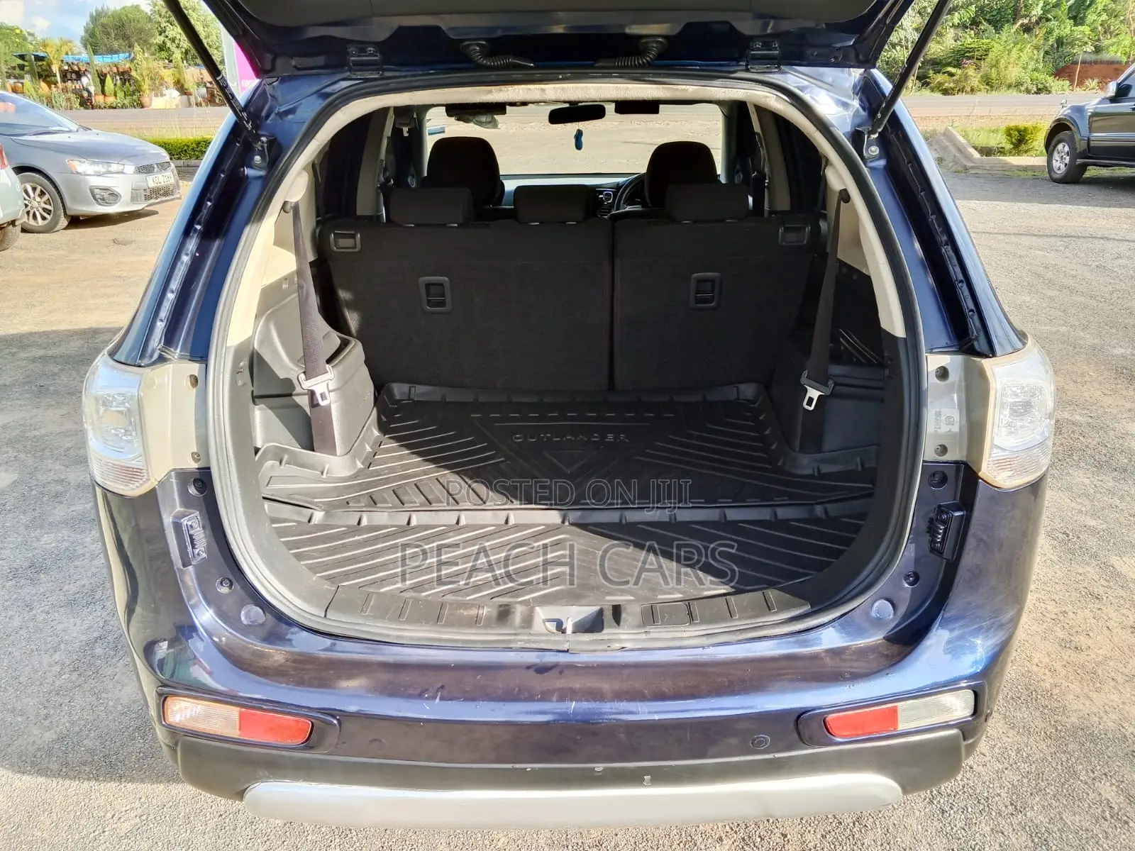 Mitsubishi Outlander 2015 Blue