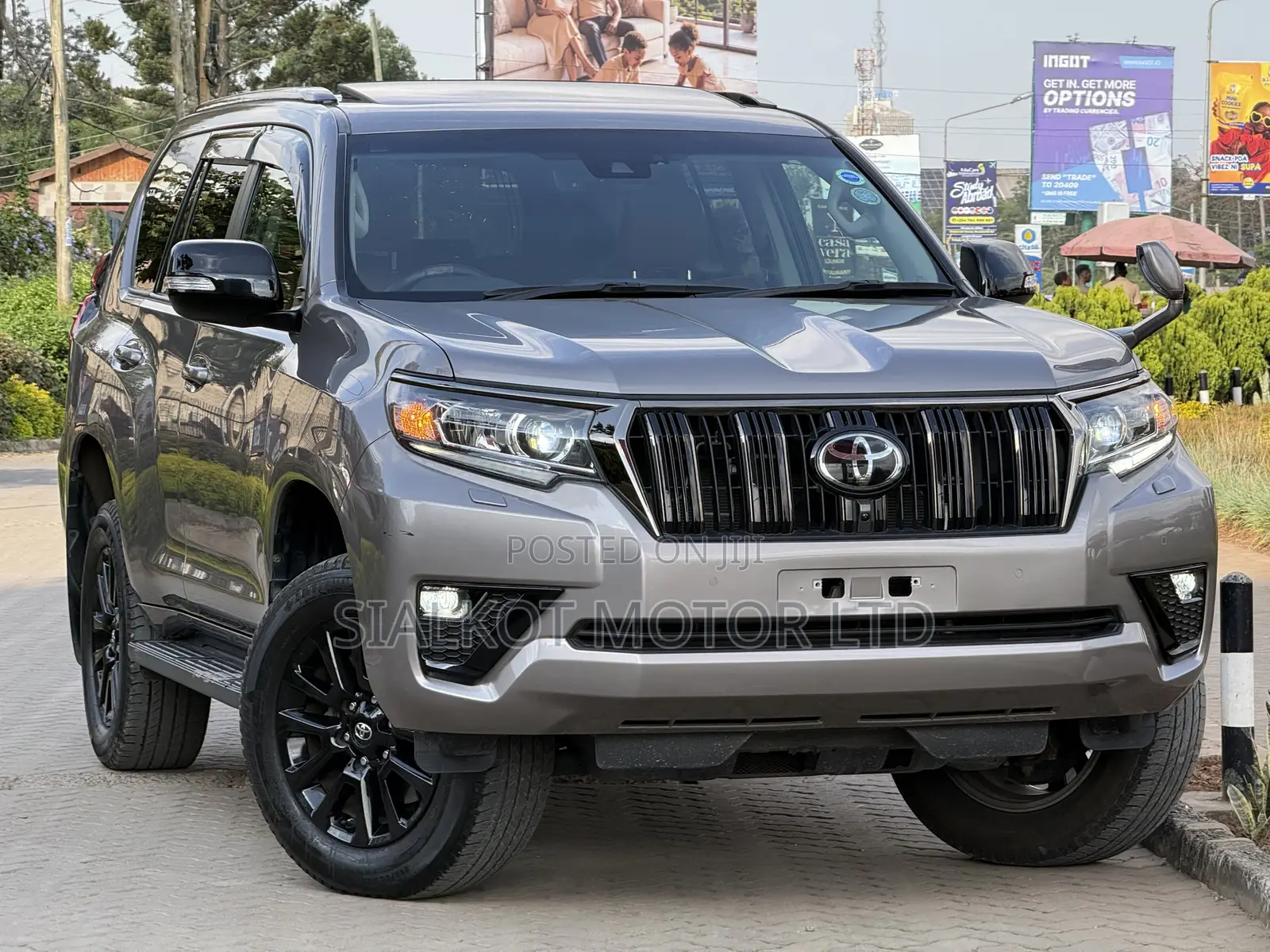 Toyota Land Cruiser Prado 2.7 2022 Gray