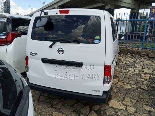 Nissan NV200 2019 White - thumbnail 5