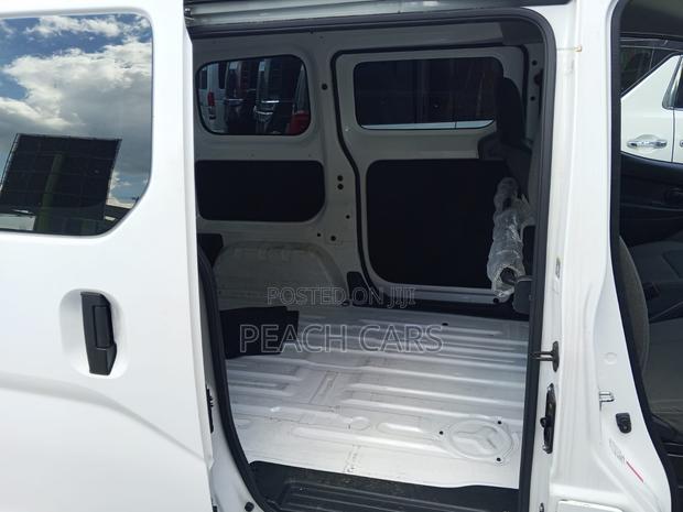 Nissan NV200 2019 White - thumbnail 9