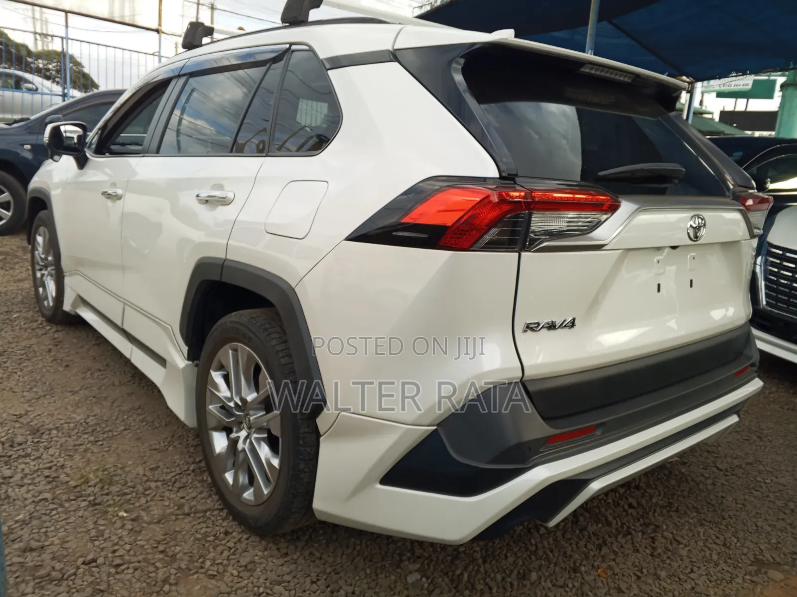 Toyota RAV4 2018 White