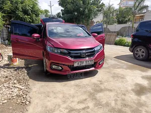 Honda Fit 2019 Maroon