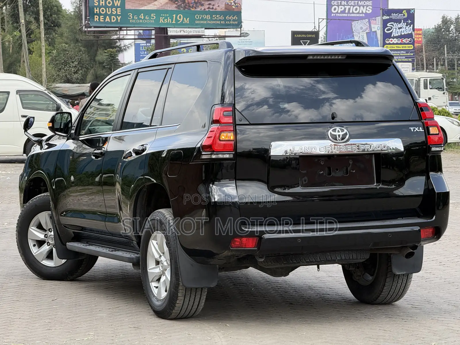 Toyota Land Cruiser Prado 2.8 2019 Black