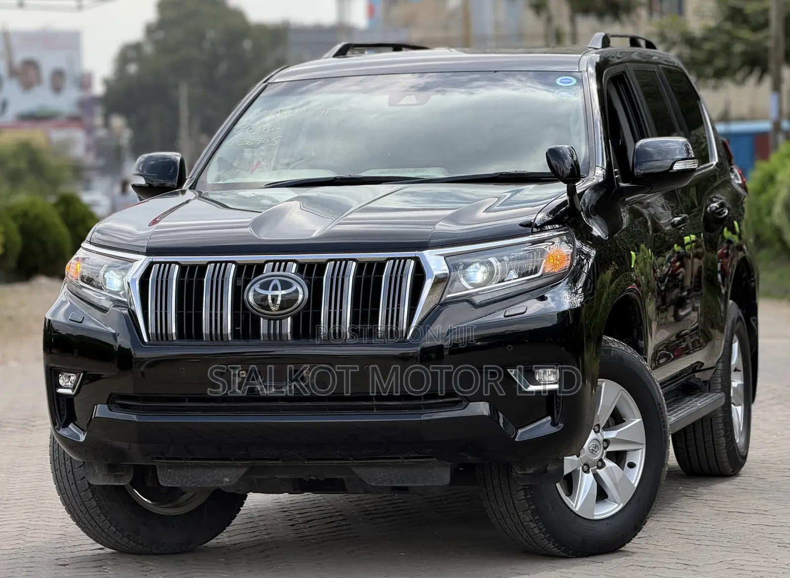 Toyota Land Cruiser Prado 2.8 2019 Black