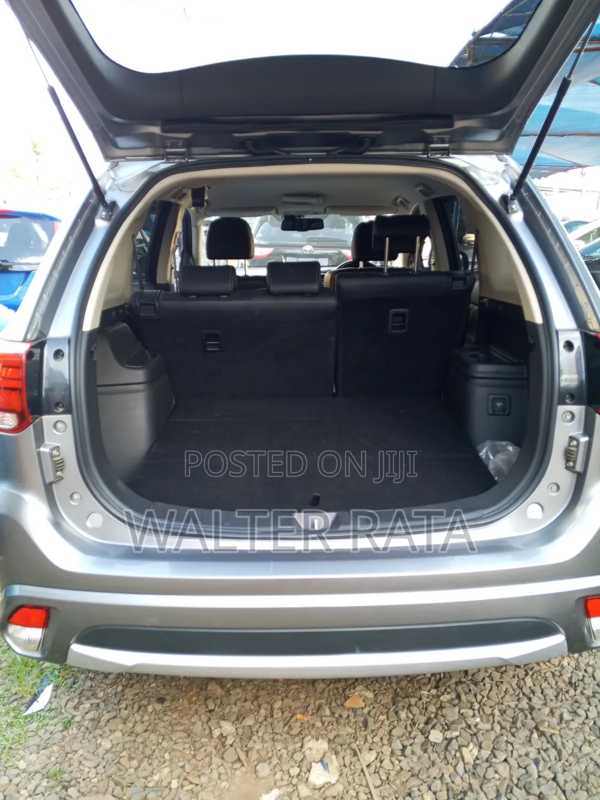 Mitsubishi Outlander 2016 Gray