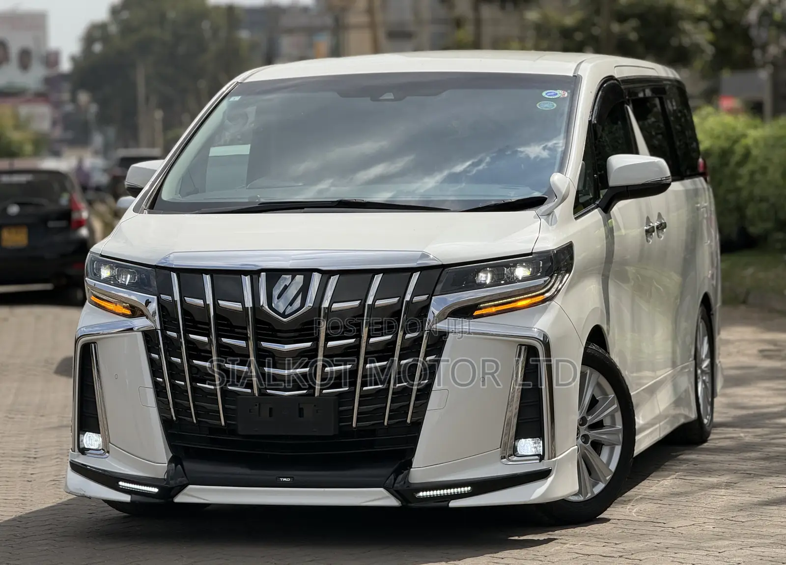 Toyota Alphard 2.5 Petrol AWD 2019 White