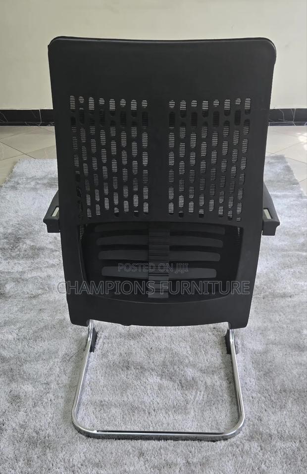 Boardroom/ Visitor's Chair - thumbnail 2