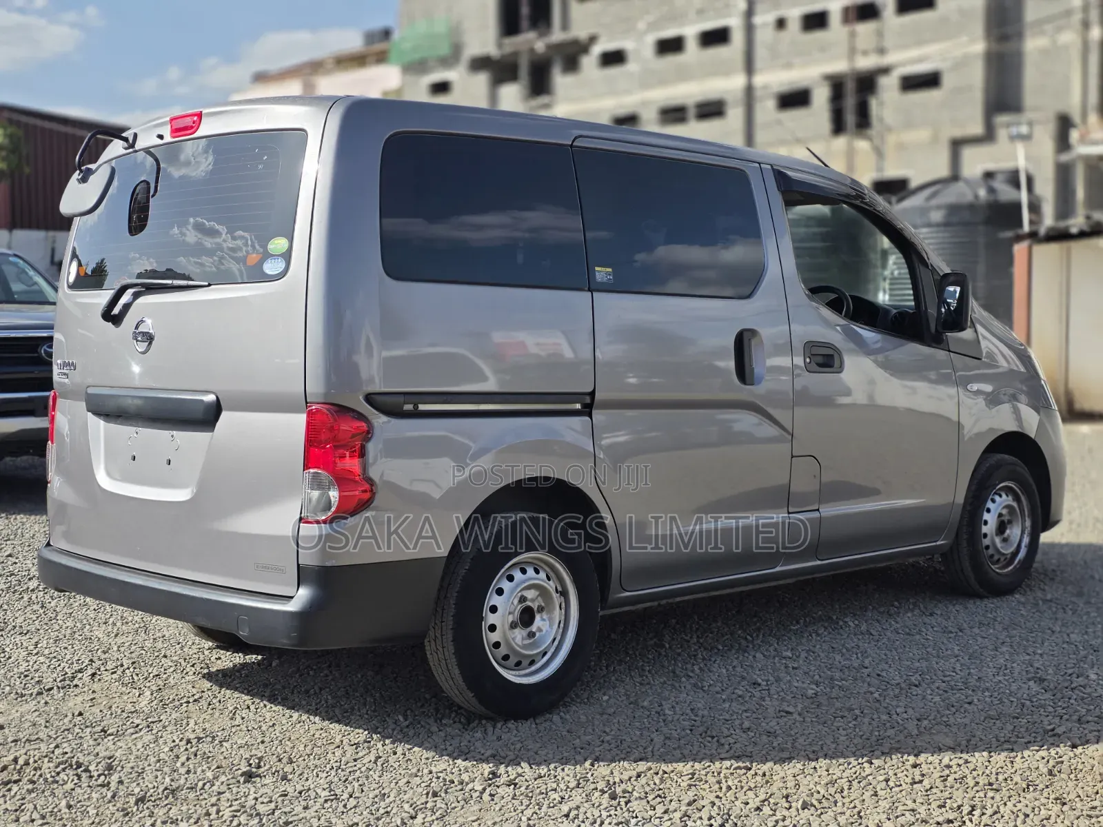 Nissan NV200 2019 Brown