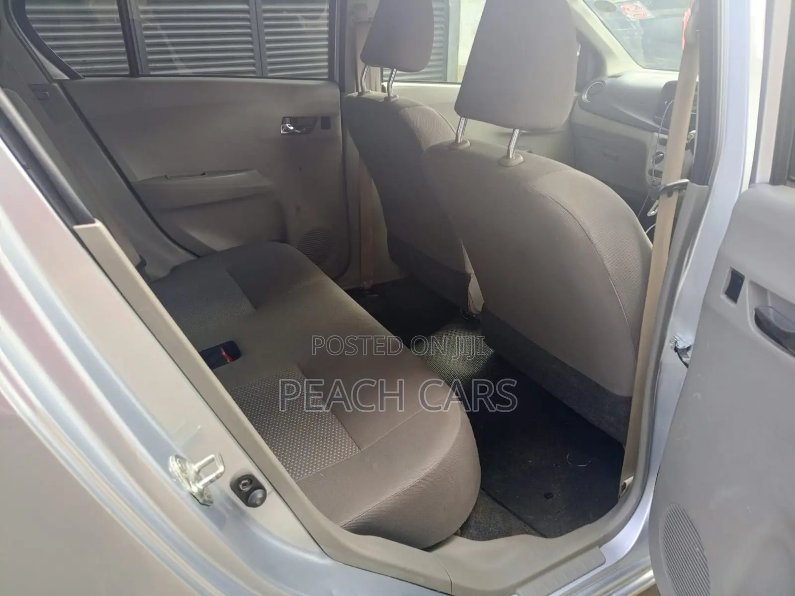 Daihatsu Mira 2016 Silver