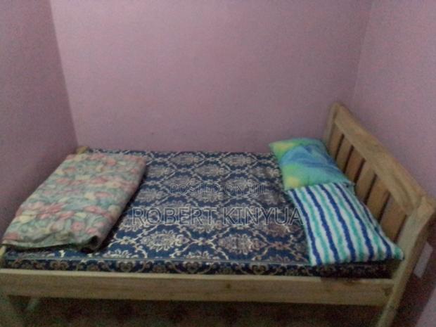 4 by 6 Bed, Mattress, 2 Pillows and Duvet