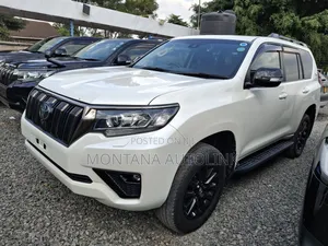 Toyota Land Cruiser Prado 2.8 2021 White