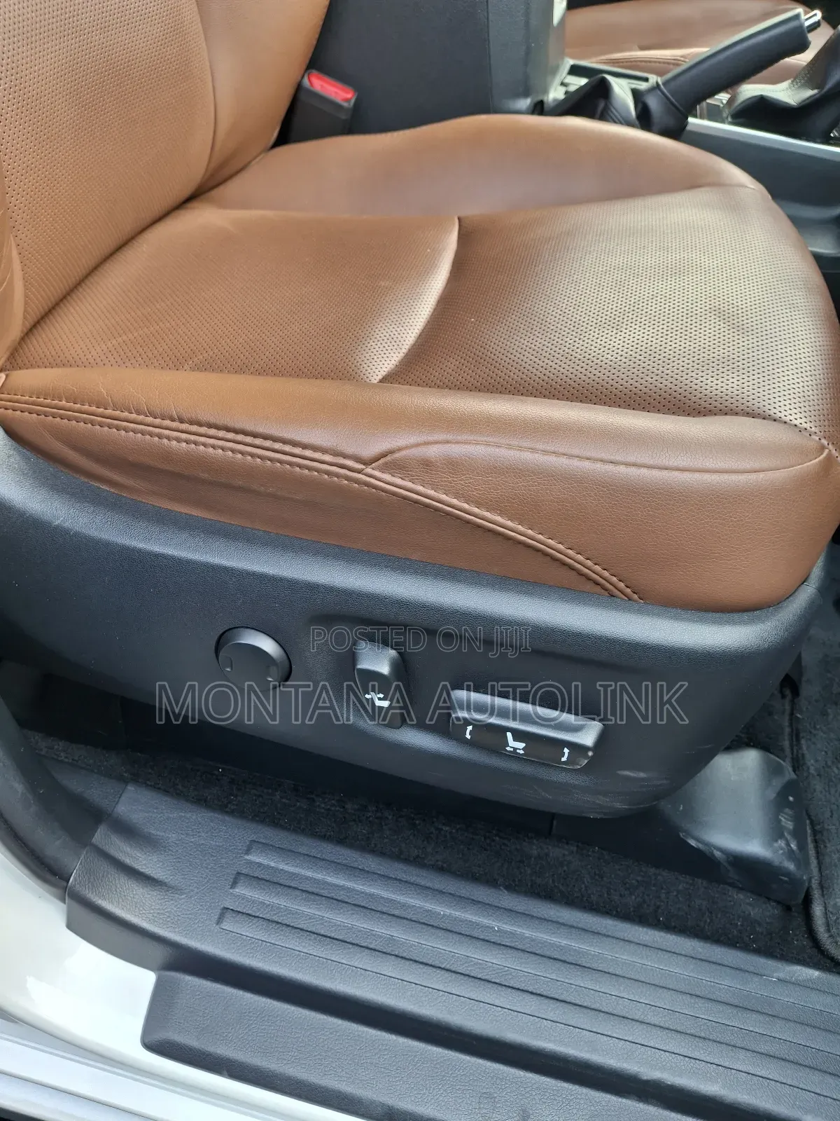 Toyota Land Cruiser Prado 2.8 2021 White