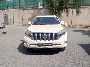 Toyota Land Cruiser Prado 2015 White