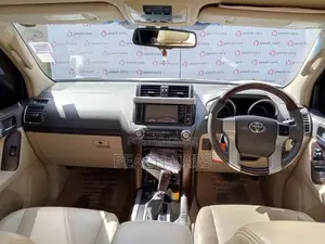 Toyota Land Cruiser Prado 2015 White