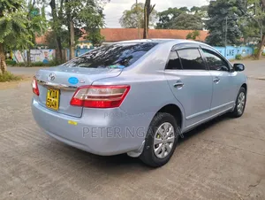 Toyota Premio 2014 Silver