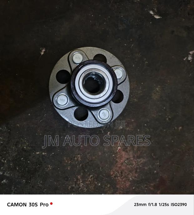 New Rear Hub Honda Fit