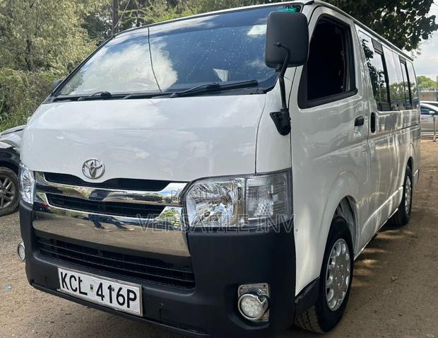 Toyota HiAce 2012 White - thumbnail 5