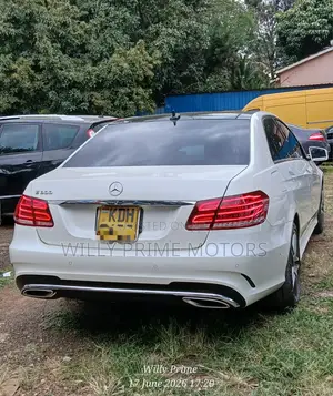 Mercedes-Benz E300 2015 White