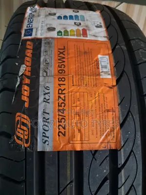 225/45r18 Joyroad