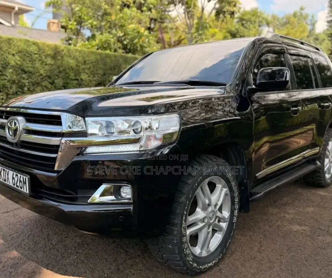 Toyota Land Cruiser 4.5 V8 VXR 2013 Black