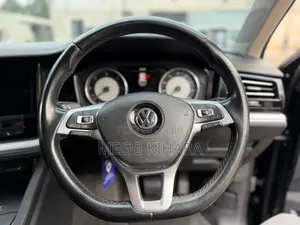 Volkswagen Touareg 2018 Black